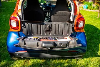 Predám Mercedes Smart fortwo coupe, benzín 66 kW, 6st.automa - 5