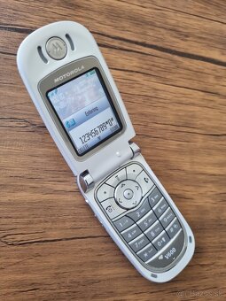 Motorola v600 - RETRO - 5