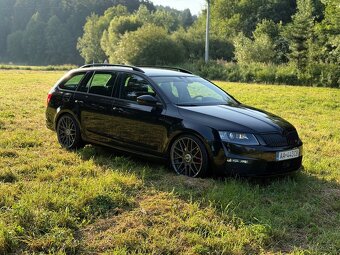 ŠKODA OCTAVIA RS - 5