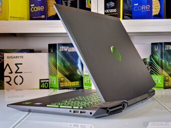 Herný notebook HP PAVILION 17 | GTX 1050 | 16GB | SSD - 5