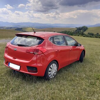 Kia ceed 1,4 CVVT 16v benzín - 5