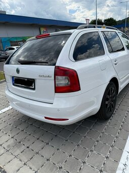 ŠKODA Octavia Combi 2.0 TDI Exclusive rok 2010 - 5