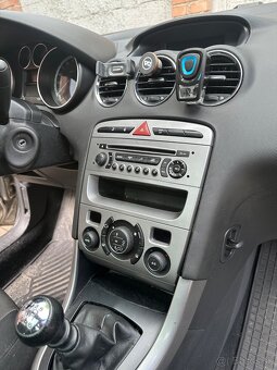 Peugeot 308 - 5