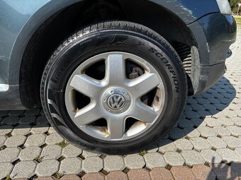 Volkswagen Touareg V10 2003 - 5