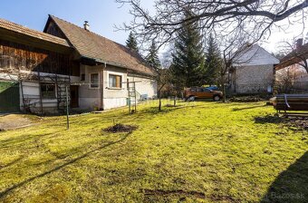PREDAJ Rodinný dom s veľkým pozemkom a vlastnou studňou, Skl - 5
