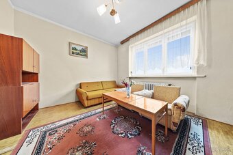 PRIESTRANNÝ 4-IZB. RODINNÝ DOM V PÔVODNOM STAVE S POZEMKOM - 5