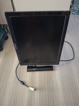Monitor Samsung SyncMaster 971P - 5