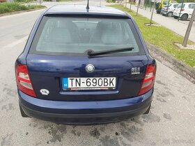 Škoda Fabia Sedan 1.4 16V Comfort - 5