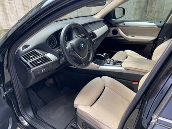 BMW X6 xDrive 30d 245k - 5