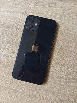 iPhone 12 / 64GB Black - 5