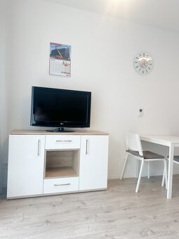 1izbový- Rezidencia pri Radnici- terasa,parking - 5