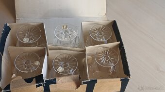 CINSKA KAVOVA SADA A POHARE NA KONAK - IBA OSOBNÝ ODBER - 5