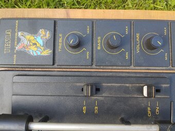 Gramofón Tesla GZ 040 - 5