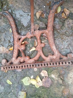 Liatinové ozdoby - 5