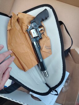 .44 Magnum - Smith & Wesson MODEL 629 Hunter - 5