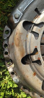Predám spojkovu sadu na peugeot 306 2.0hdi - 5