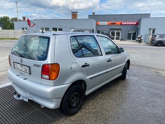 Volkswagen Polo - 5