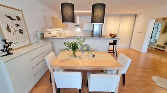 Veľkometrážny 4-izbový byt s parkovaním, Žilina - Záv - 5