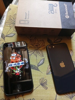 iPhone SE 2020 - 5