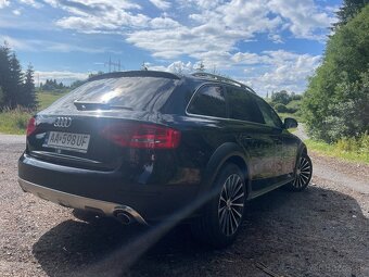 Audi A4 B8 allroad - 5
