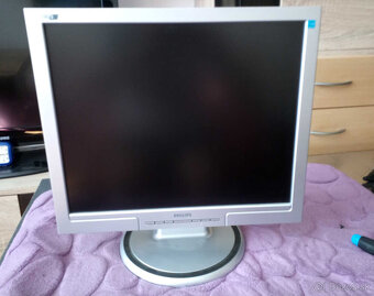 3 Monitory  20+20+19 palcov - 5