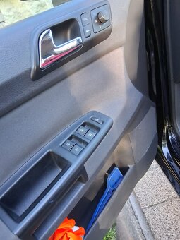 Volkswagen Polo - 5