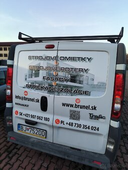 Renault Trafic 6 miest havarované - 5