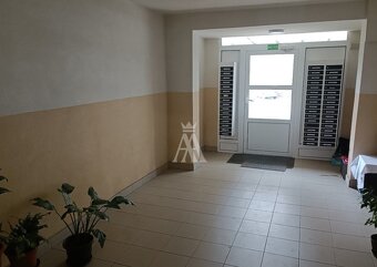 NA PREDAJ 2 IZBOVÝ BYT, JENISEJSKÁ, KOŠICE  NAD JAZEROM - 5