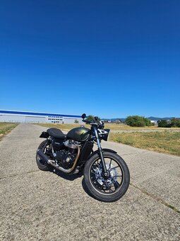 Triumph Street Cup 900 - 5