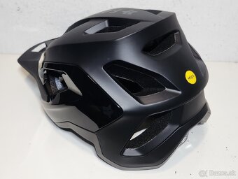 Prilba Fox speedframe pro 2025, velkost M - 5