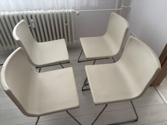 Ikea jedalensky stol s kozenymi stolickami - 5