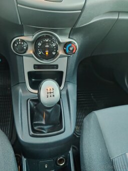 Ford Fiesta - 5
