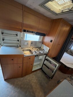 Karavan obytny prives KNAUS EUROSTAR - 5