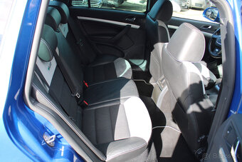 Škoda Octavia Combi 2.0 TDI CR DPF RS - 5