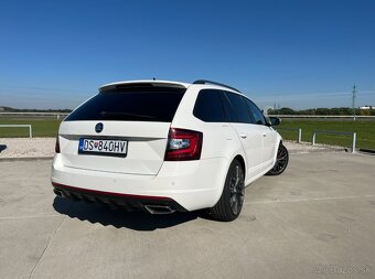Škoda Octavia Combi 2.0 TDI RS DSG - 5