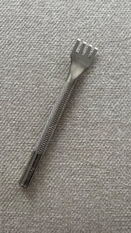 Dierovač na stehy plochý 4 - 5