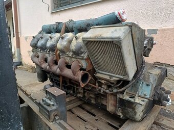 Motor Tatra 815 - 10válec - 5