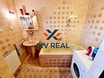 JKV REAL ponúka na predaj 5-izbový dvojpodlažný rodinný dom - 5