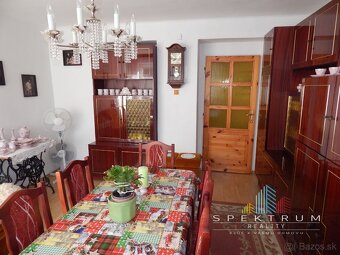 SPEKTRUM REALITY- Na Predaj 3-izbový byt, 82 m2, Handlová, u - 5