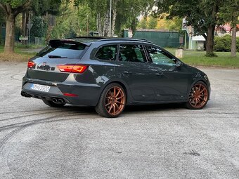 Seat Leon Cupra R - 5