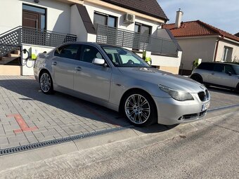 BMW 525i e60 -141kw, r.v. 2004 + nové zimné prezutie - 5