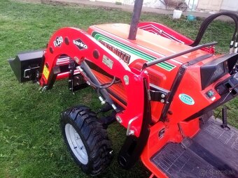 Traktor , malotraktor Hinomoto N209 - 5
