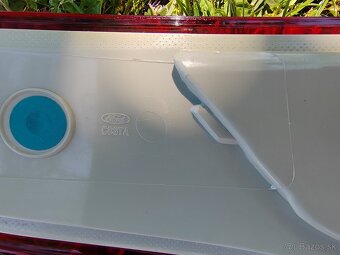 Ford Kuga zadné svetlá - 5