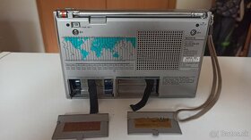 Radio sony icf 2002 - 5
