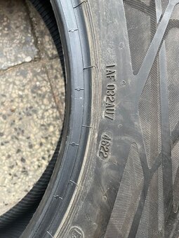 Predám letné pneu 255/50 R 19 - 5