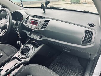 Kia sportage 1.7 CRDi 85kw - 5