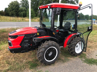 Malotraktor AGT 1060-SVAHOVÝ SPECIÁL, otoč. pracovisko, 56HP - 5