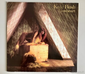 LP Kate Bush - Lionheart - 5
