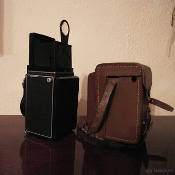 Starý fotoaparát Flexaret IV - 5