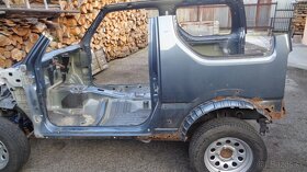 Suzuki Jimny časti karosérie + elektrická strecha - 5